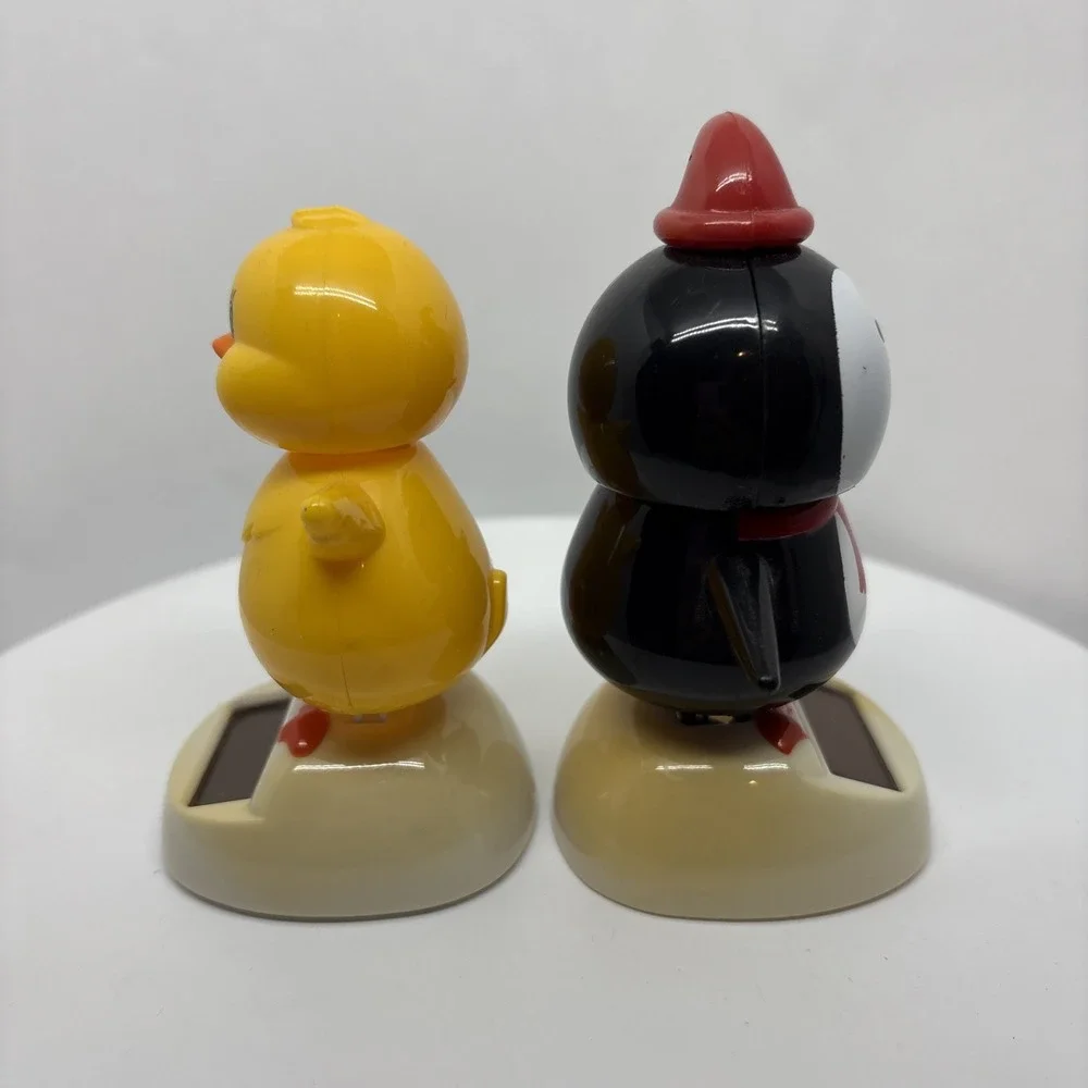 Vintage solar Powered Dancing Swinging Penguin & Chick Bobble‎ Dancer Toys Lot 2